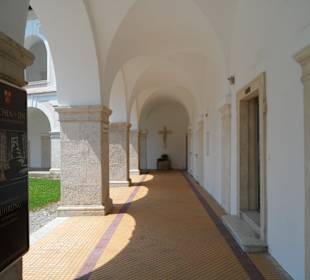 Stift Heiligenkreuz
