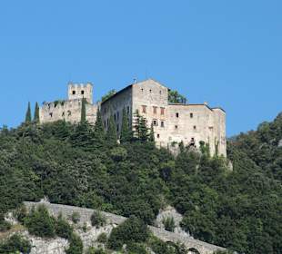  Castel Madruzzo