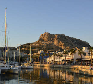 Zamek św. Barbary (Santa Bárbara)