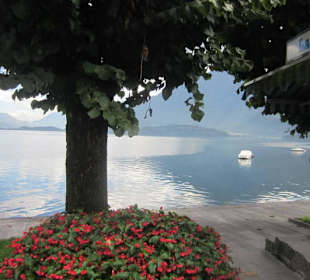 An der Uferpromenade