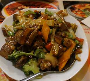 Asia Deli in Wedding: Mao's 5-Schichten Fleisch