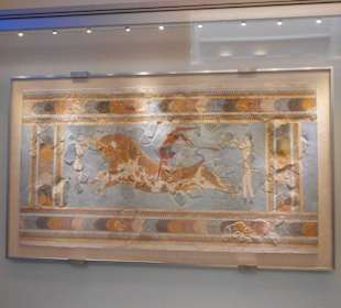 Mural of a bull with a jumper 