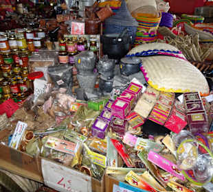 Rundgang über den bunten Marché Couvert