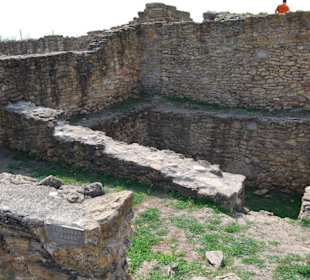 Развалины древнегреческого города Танаиса.