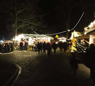 Impressionen vom Weihnachtsmarkt am Schloss