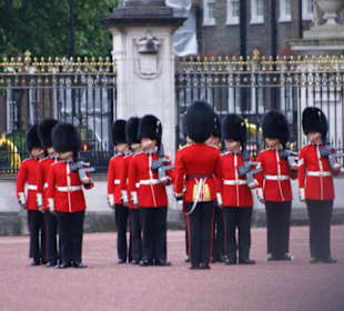 Impressionen Wachwechsel Buckingham Palast