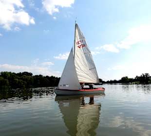 Segelboot auf dem Kiessee