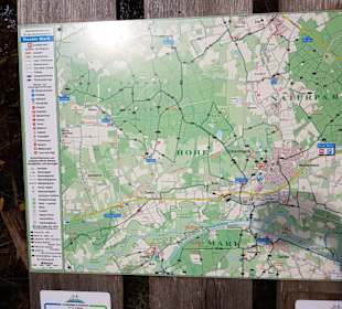 Wanderkarte am Parkplatz