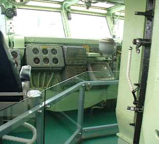 Auf der USS Intrepid