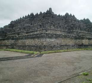 Frontalansicht Borobudur
