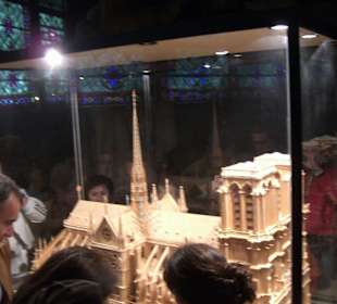 Makieta katedry noterdam