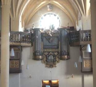 Stiftskirche St. Peter und Johannes der Täufer