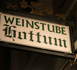 Bei der Mainzer Weinstube Hottum
