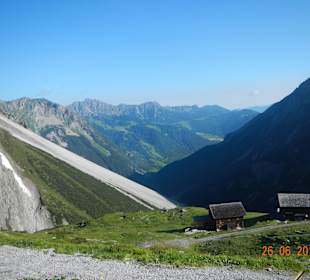 Widok z Totalp-Hutte