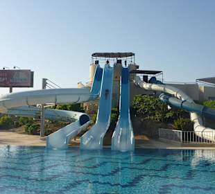 5 Rutschen rechts mit 2 Steilrutschen