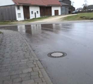 Brunnen am Rathaus Bremelau