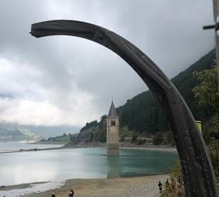 Kirchturm im Reschensee