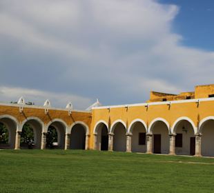 Rundreise - Izamal