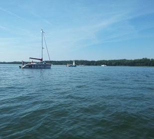 Żeglowanie po jeziorze Niegocin