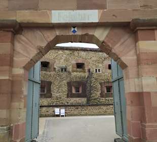 Eingang Festung.