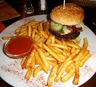 Scharfer Mexican Burger im El Sol