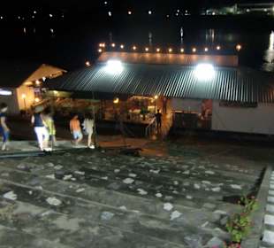 Abstieg zum Restaurant