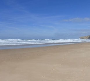 Am Strand von Monte Clérigo (Portugal Westküste)