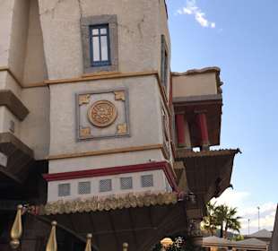 The House Of Katmandu