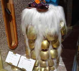 Rundgang durch die Einkaufspassage Piazetta