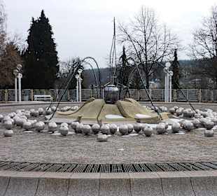 Die singende Fontäne im Winterschlaf