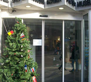 Checkpoint Charlie