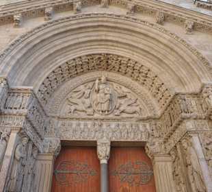 Kathedrale Saint-Trophime