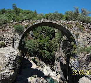 Antike Brücke