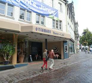 In der Nähe des Rathauses