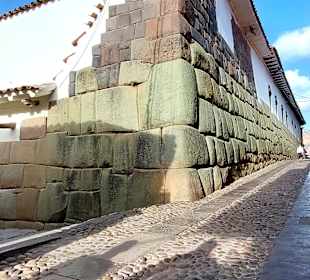 San Blas-The Artists District