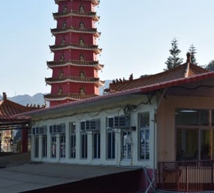 Temple of 10.000 Buddhas