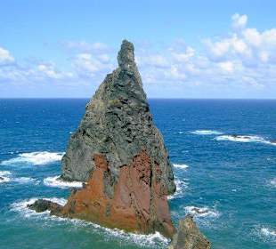 Felsen am Ponta de sao lorenco