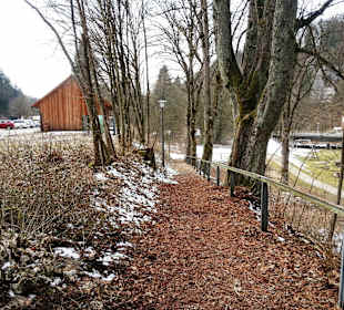 Zum Spielplatz