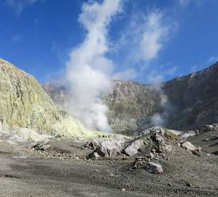 White Island 