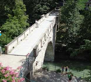 Blick auf die Brücke "Steinerner Steg"