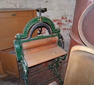 Rundgang durch die Museumsräume der Windmühle