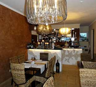 Blick in die Gasträume der Trattoria