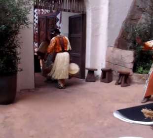 Deep in Africa - Africa Dancer