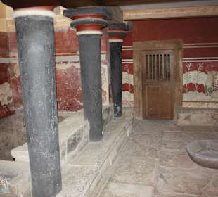 Knossos