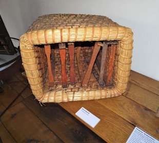 Im Bienenhaus des Mühlenhof Freilichtmuseums