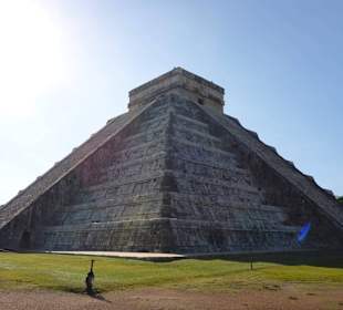 Santi Tour/Playa del Carmen in Chichen Itza