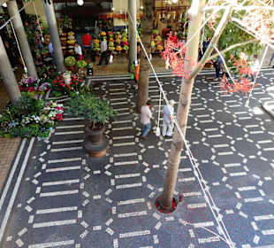 Rundgang durch die Markthalle von Funchal