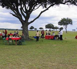 Essen in der Masai Mara