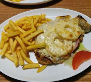 Schnitzel Hawai