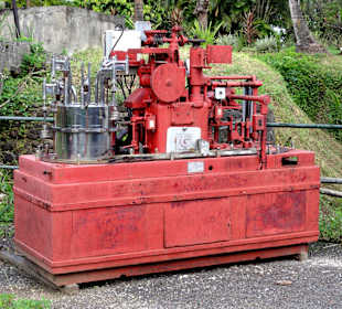 Alte Flaschenfüll-Maschine